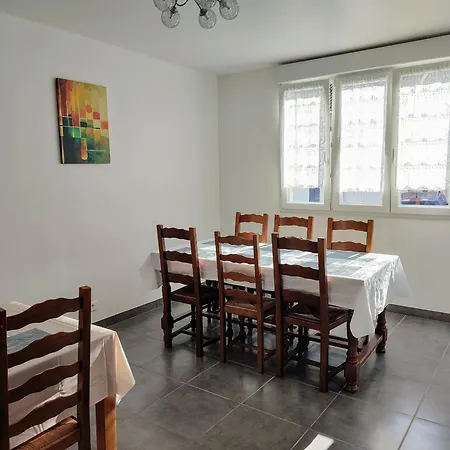 Prázdninový dům Confortable Avec Cheminee Et Parking, Proche Verdun - Fr-1-585-159