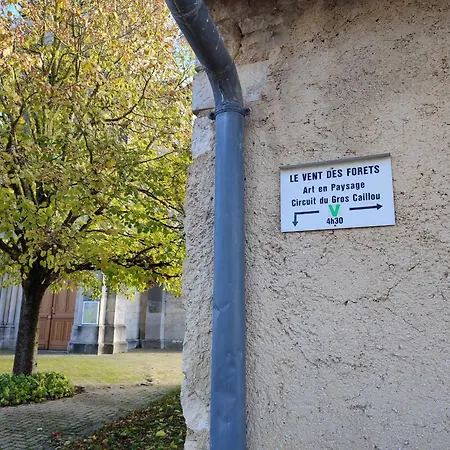 Confortable Avec Cheminee Et Parking, Proche Verdun - Fr-1-585-159 Holiday home