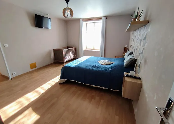 Σπίτι διακοπών Confortable Avec Cheminee Et Parking, Proche Verdun - Fr-1-585-159 *