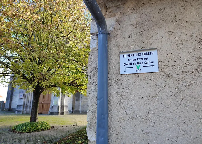 Confortable Avec Cheminee Et Parking, Proche Verdun - Fr-1-585-159 Σπίτι διακοπών